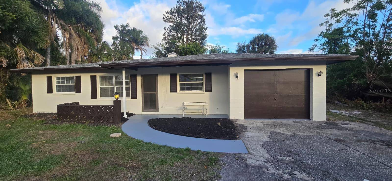 345 S VENICE BLVD, Venice, FL 34293