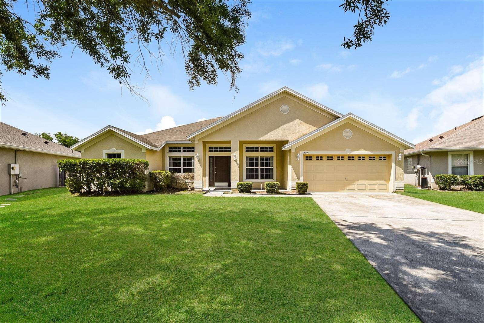 2091 FAWN MEADOW CIR, St Cloud, FL 34772