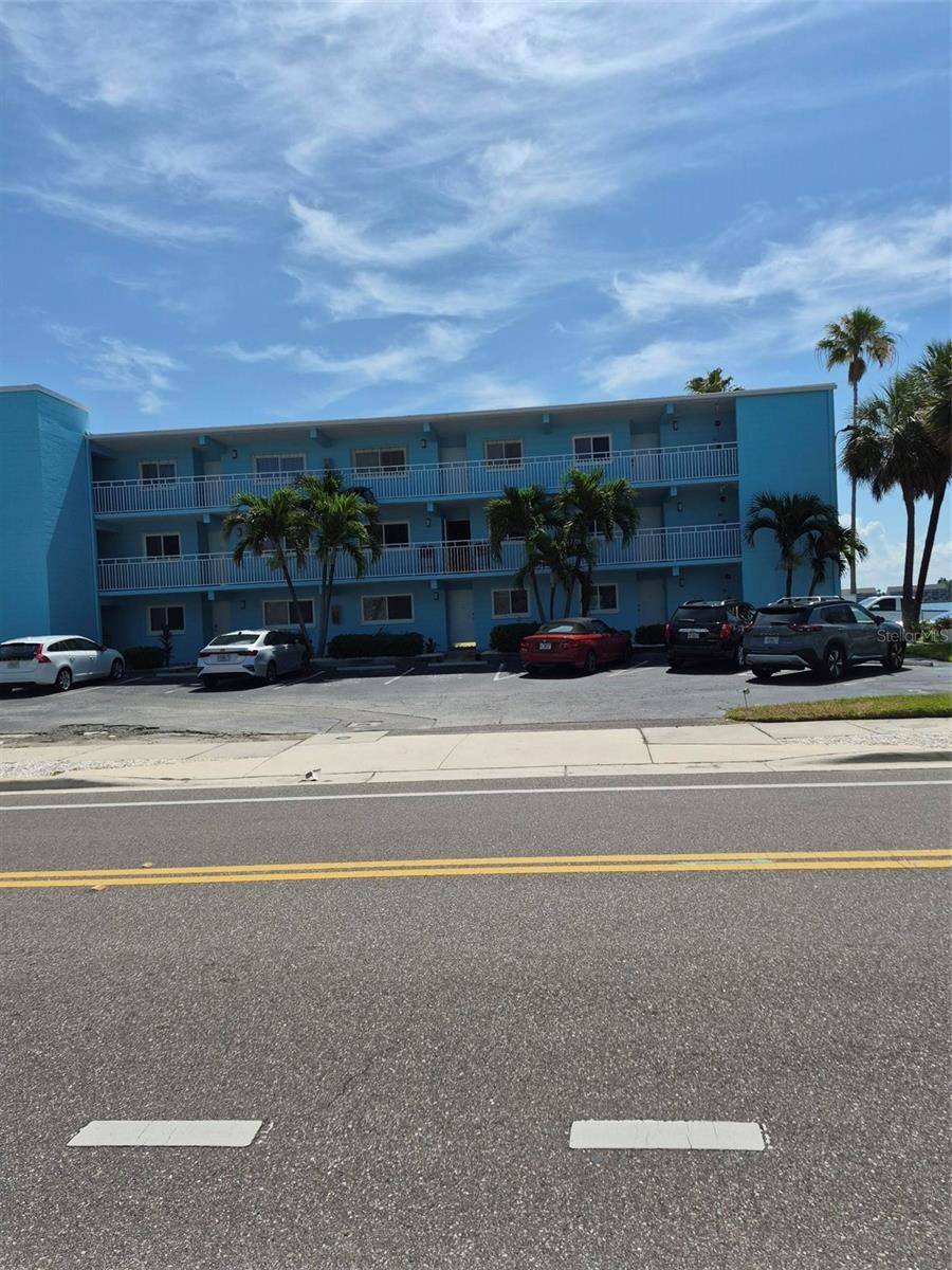 1505 PASS A GRILLE WAY #31, St Pete Beach, FL 33706