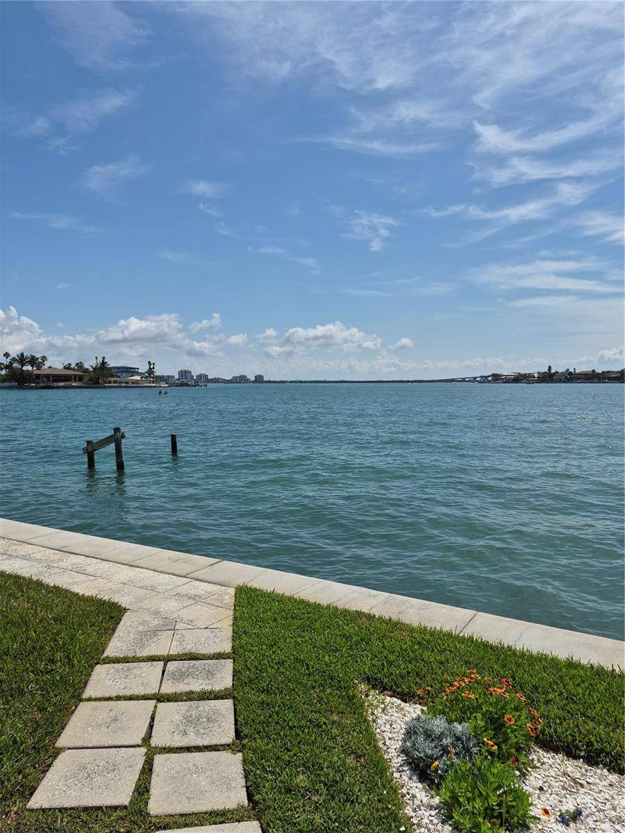 1505 PASS A GRILLE WAY #31, St Pete Beach, FL 33706