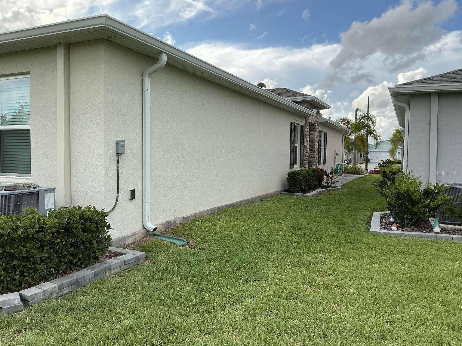 1982 W PALMS DR, Port Charlotte, FL 33953