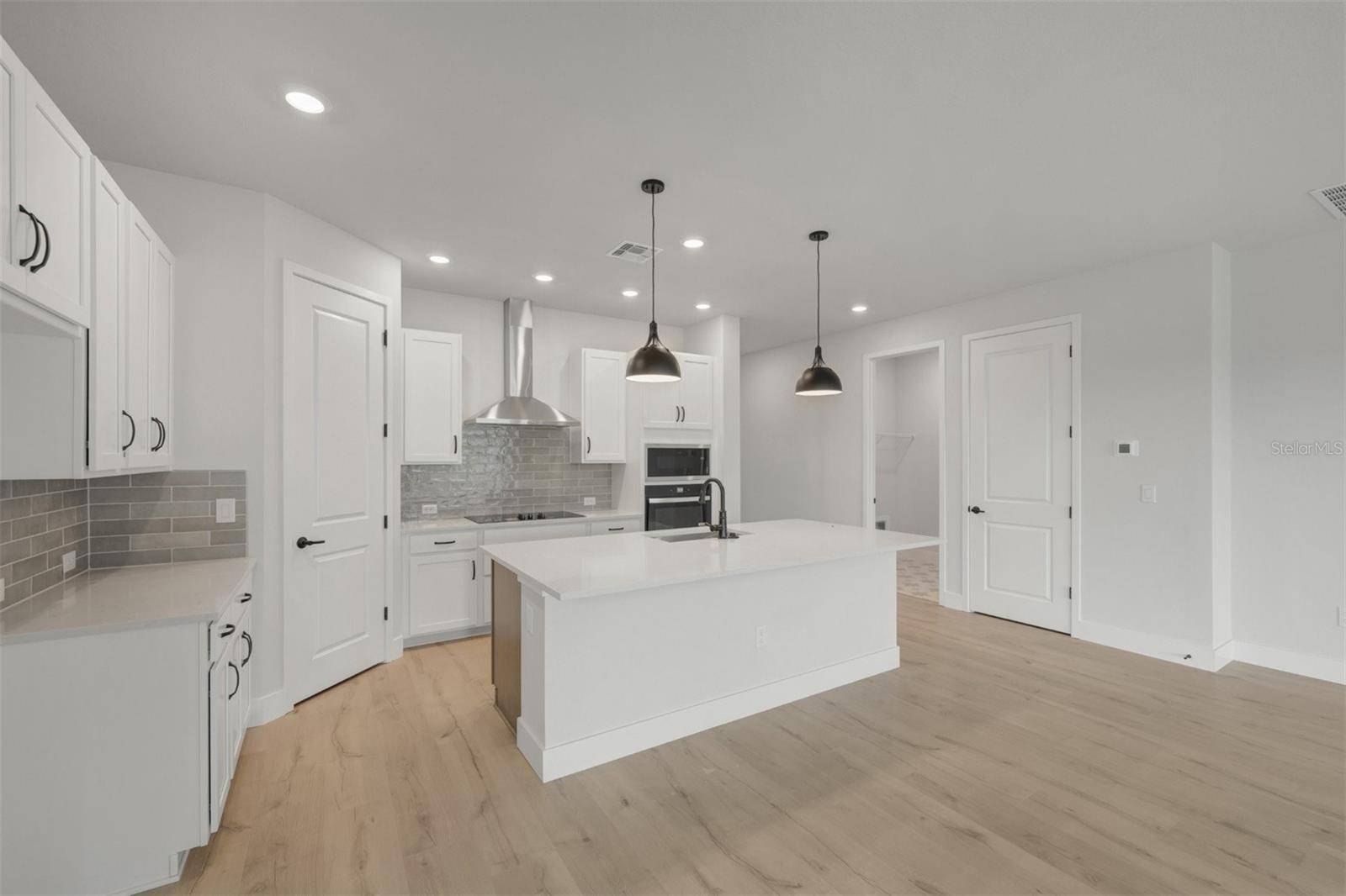 10665 CRESCENT CREEK XING, Parrish, FL 34219