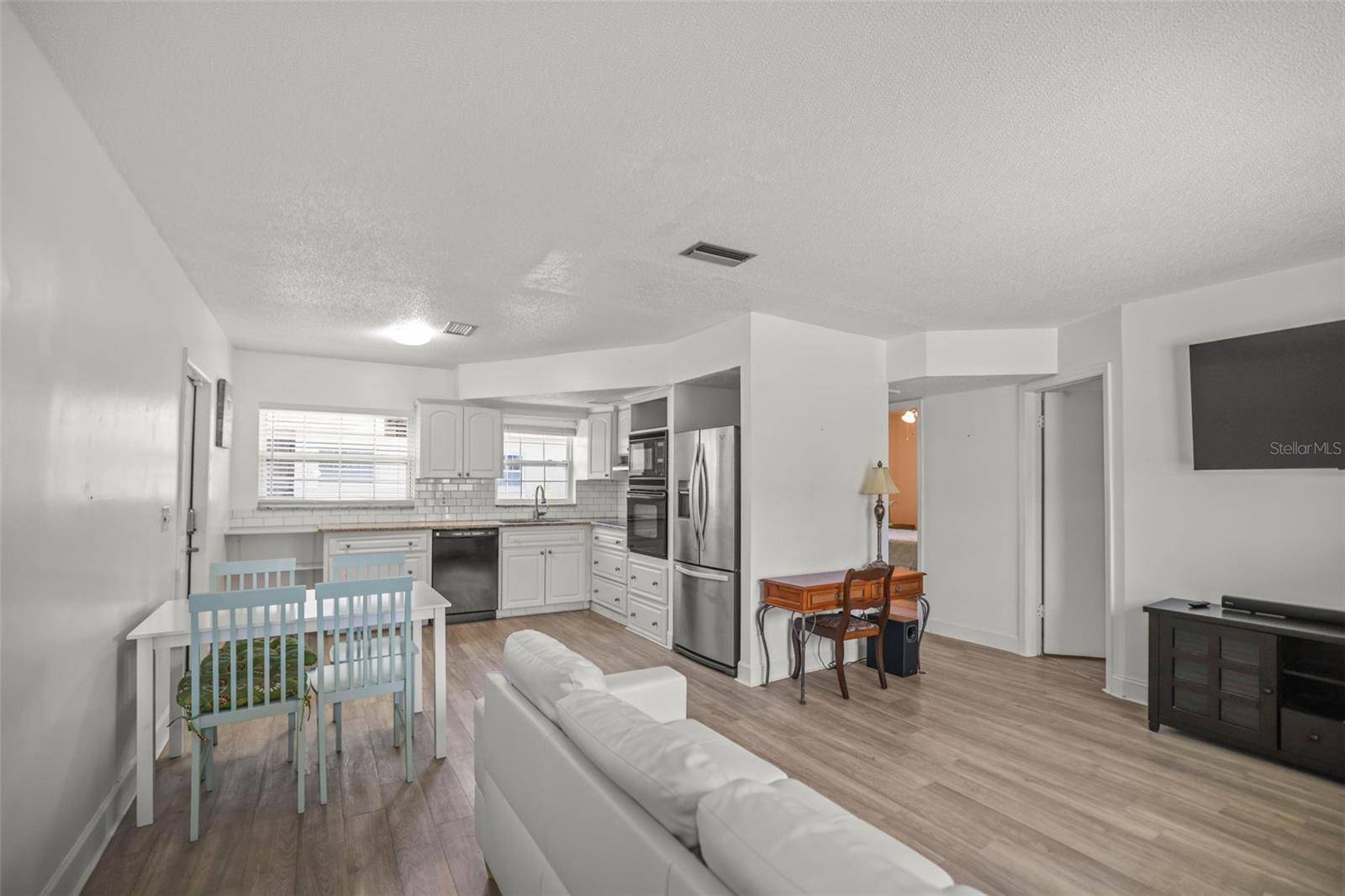 7743 39TH TER N, St Petersburg, FL 33709