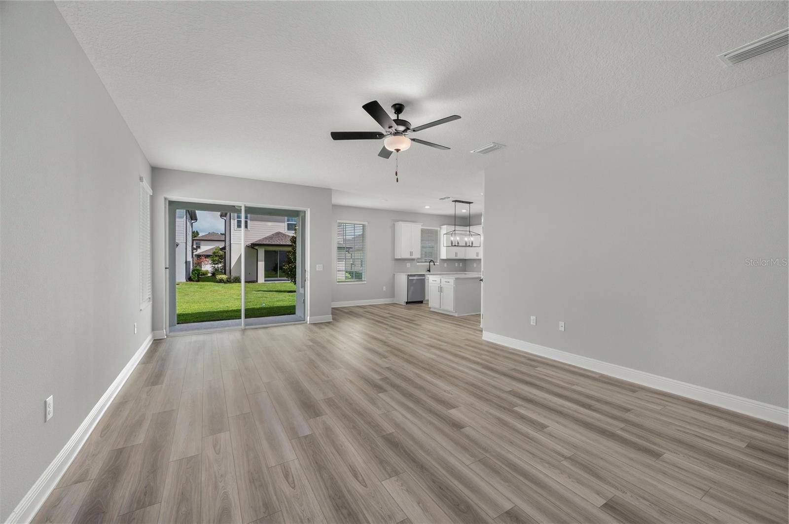 7891 SOMERSWORTH DR, Kissimmee, FL 34747