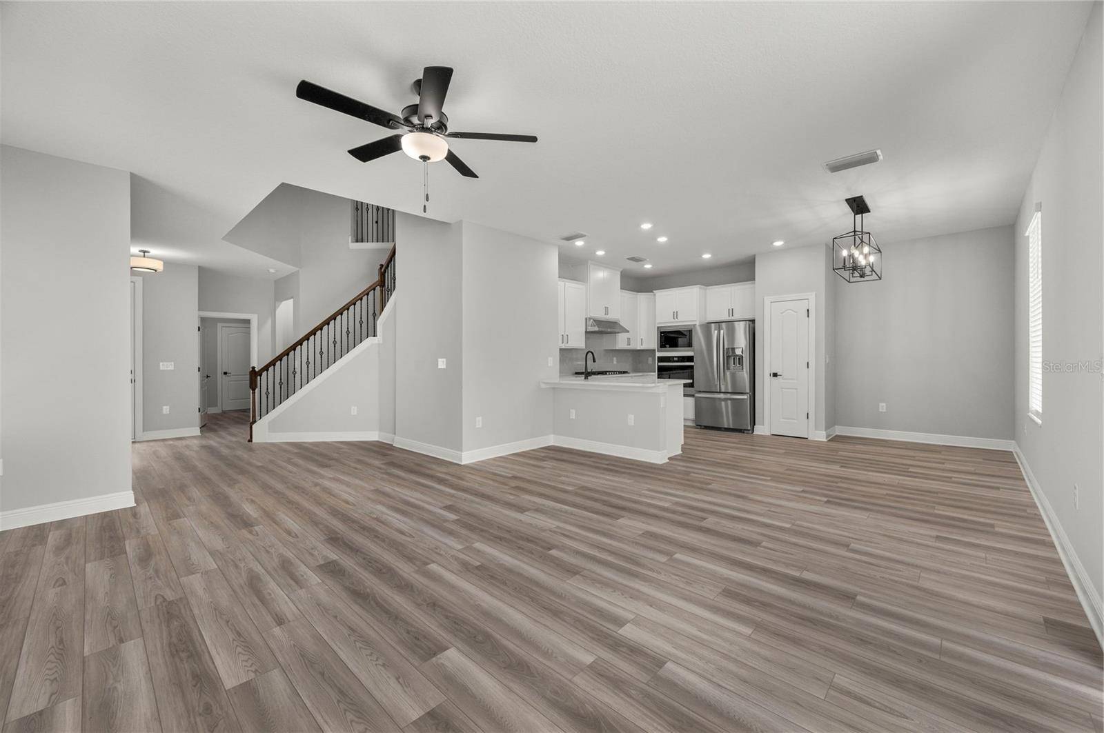 7879 SOMERSWORTH DR, Kissimmee, FL 34747