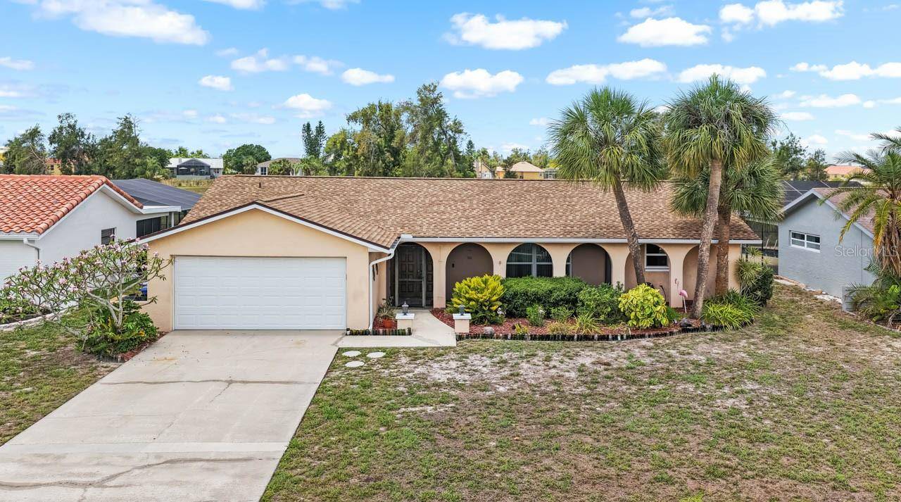 736 FLAMINGO DR, Apollo Beach, FL 33572