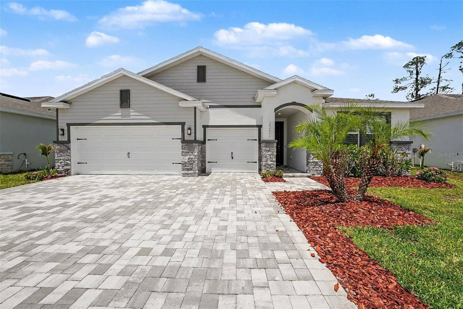 23231 SCAGLIONE DR, Lutz, FL 33549