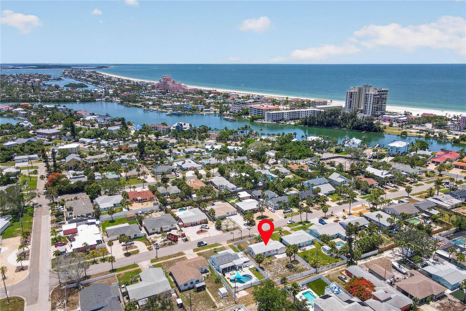 260 42ND AVE, St Pete Beach, FL 33706