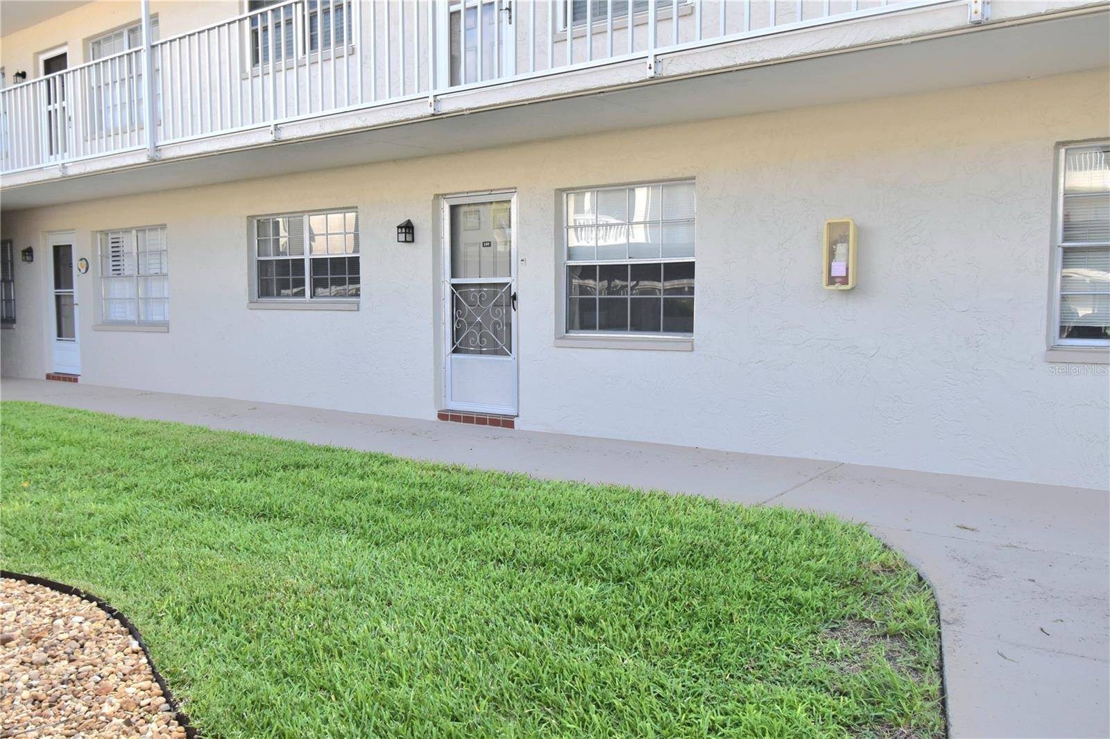 970 VIRGINIA ST #107, Dunedin, FL 34698