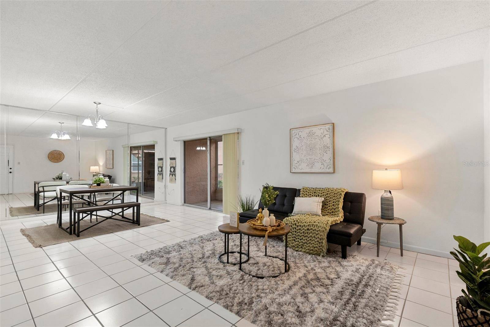 4702 CHRISTA CT #345, Tampa, FL 33614