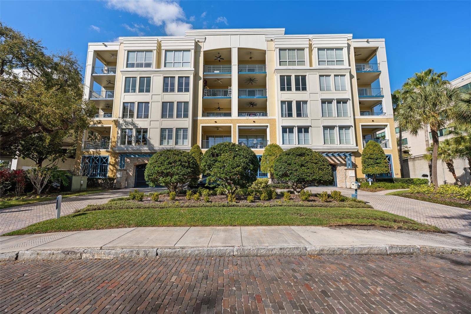 509 W BAY ST #305, Tampa, FL 33606