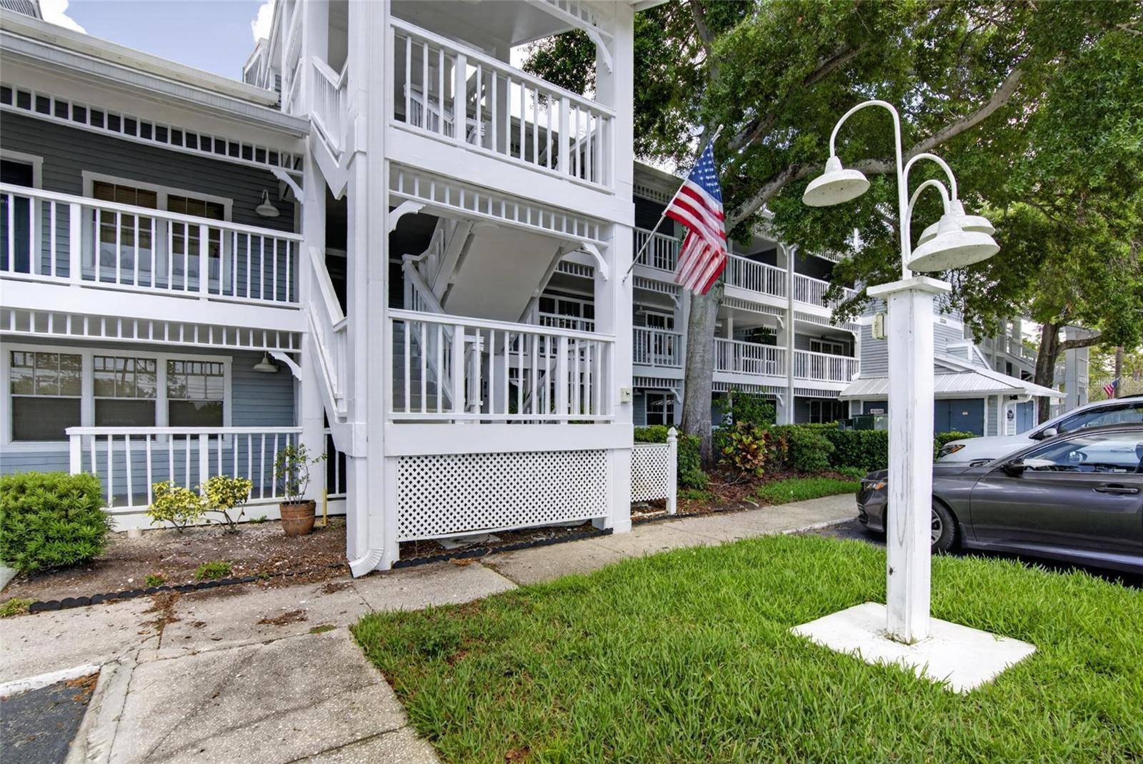 2599 DOLLY BAY DR #305, Palm Harbor, FL 34684