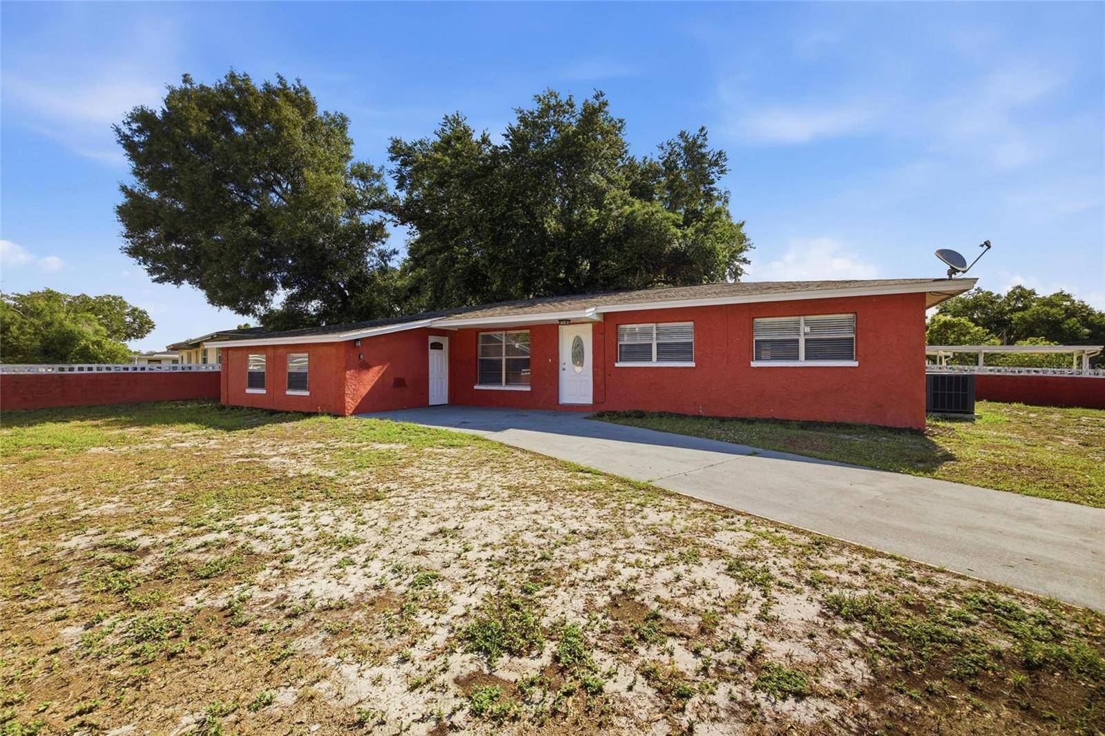 7102 DELLWOOD DR, Tampa, FL 33619