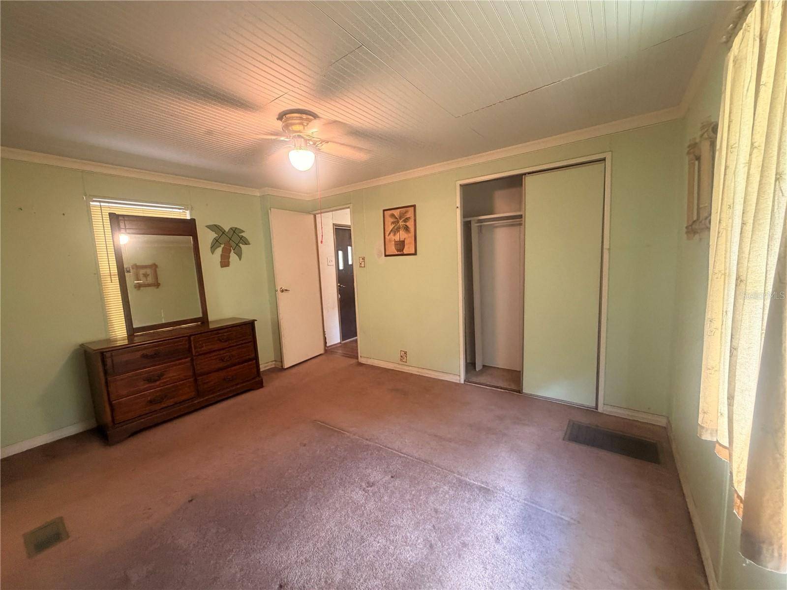 8582 W ADMIRAL BYRD LN, Crystal River, FL 34429