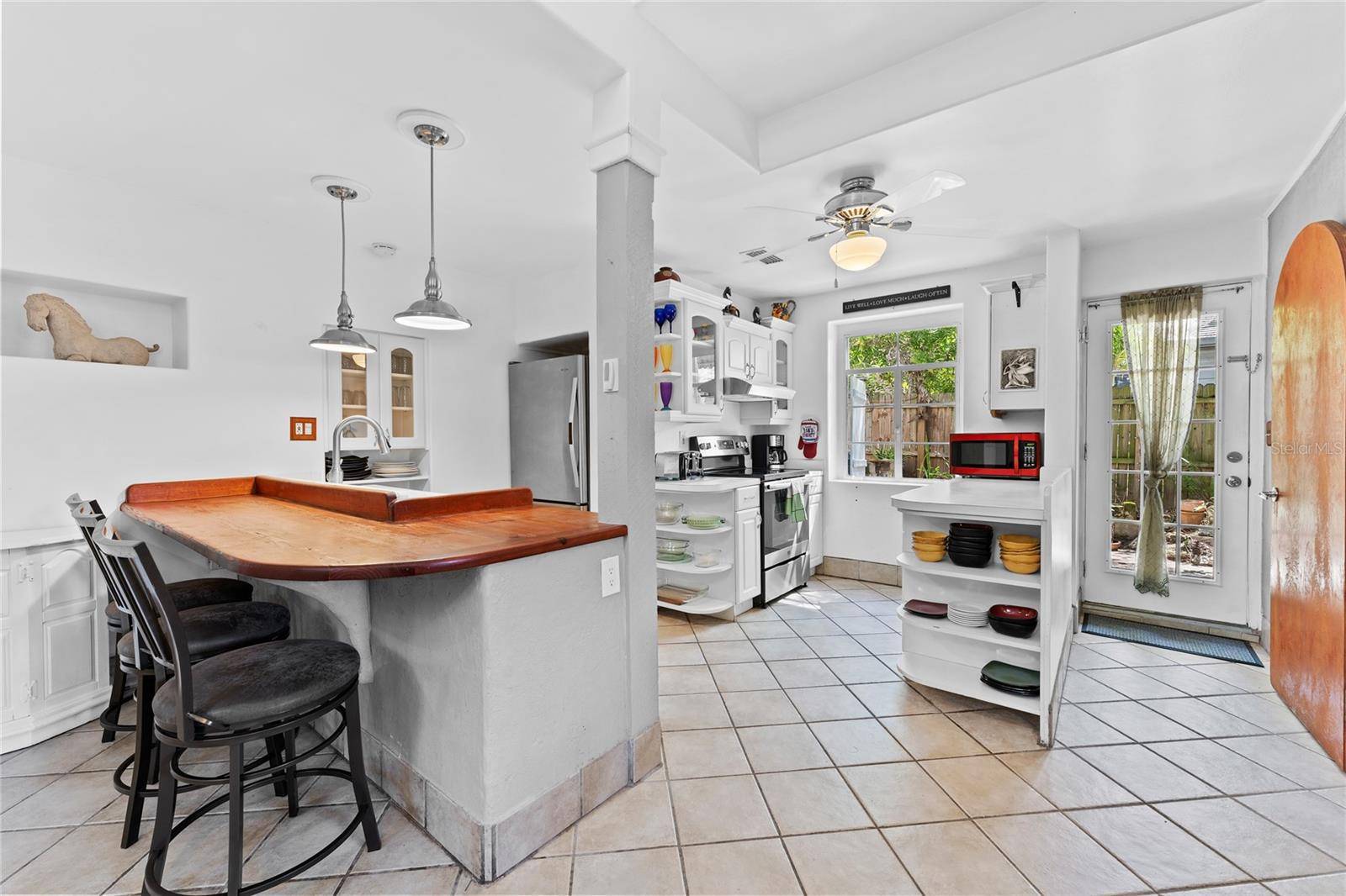 515 CRYSTAL BEACH AVE, Crystal Beach, FL 34681