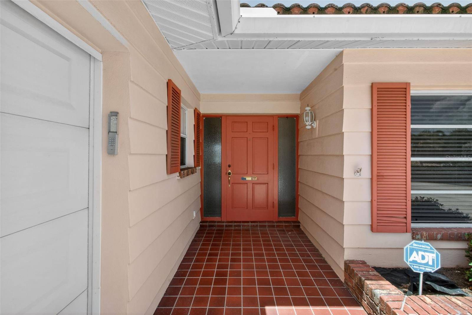 7957 10TH AVE S, St Petersburg, FL 33707
