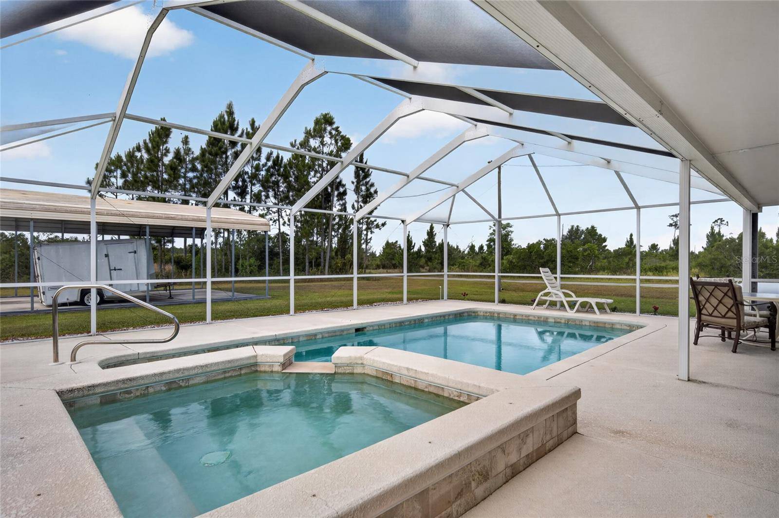 8433 LIMONIA DR, Indian Lake Estates, FL 33855