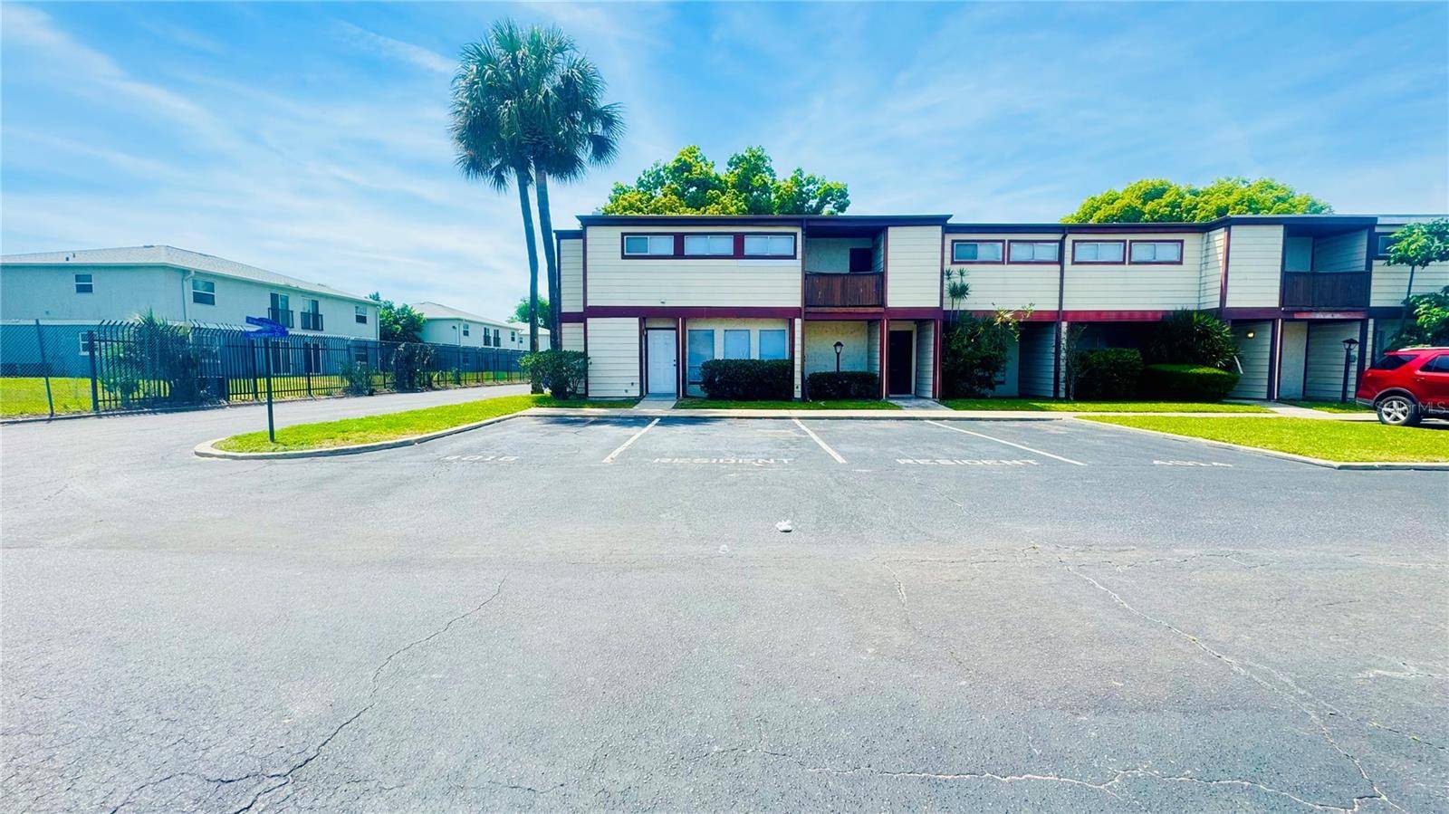 4016 WOODFERN DR #B8, Orlando, FL 32839