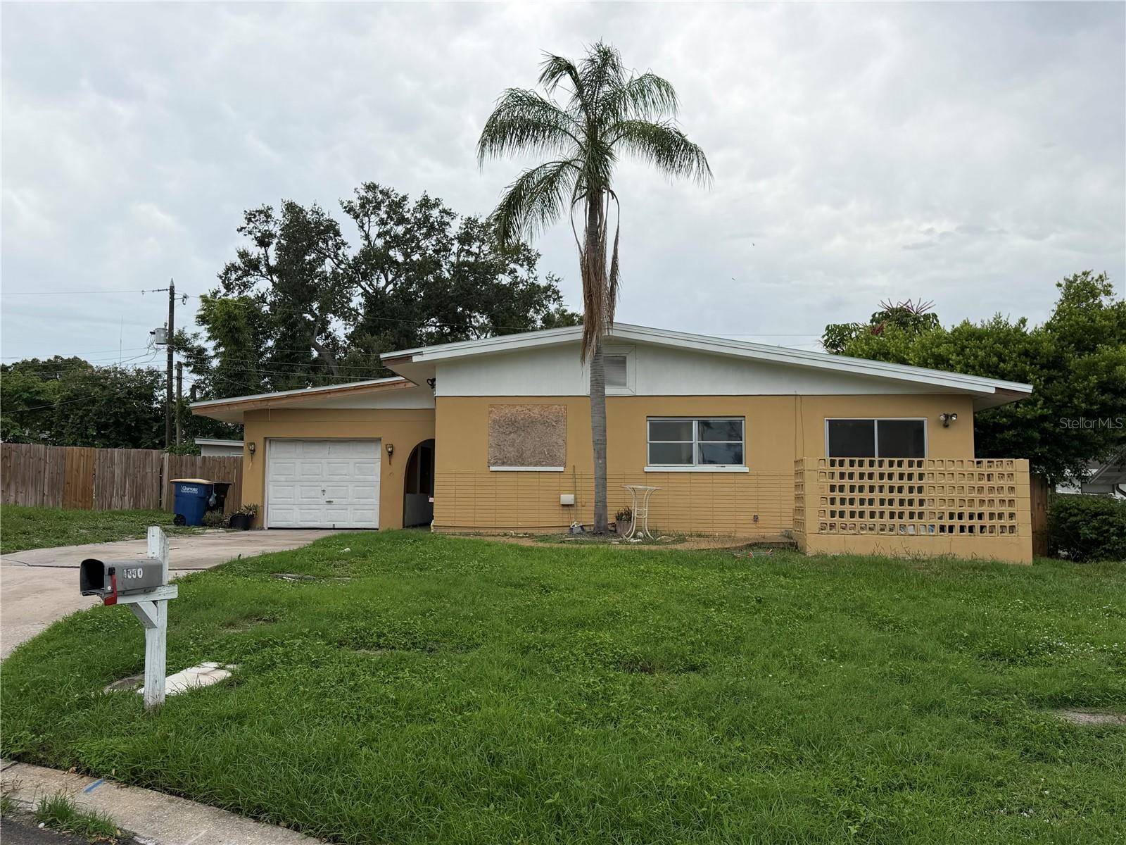 1330 EMILY CT, Clearwater, FL 33756