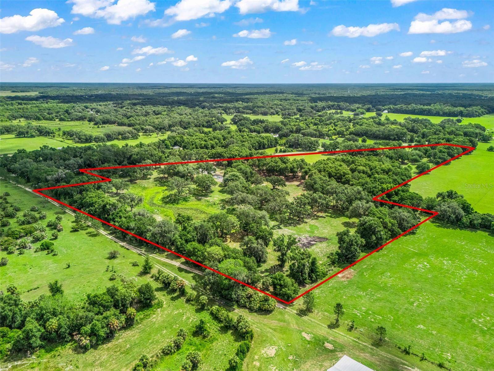 10660 E BUSHNELL RD, Floral City, FL 34436