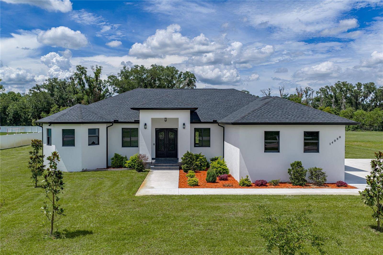 14080 SYDNEY RD, Dover, FL 33527