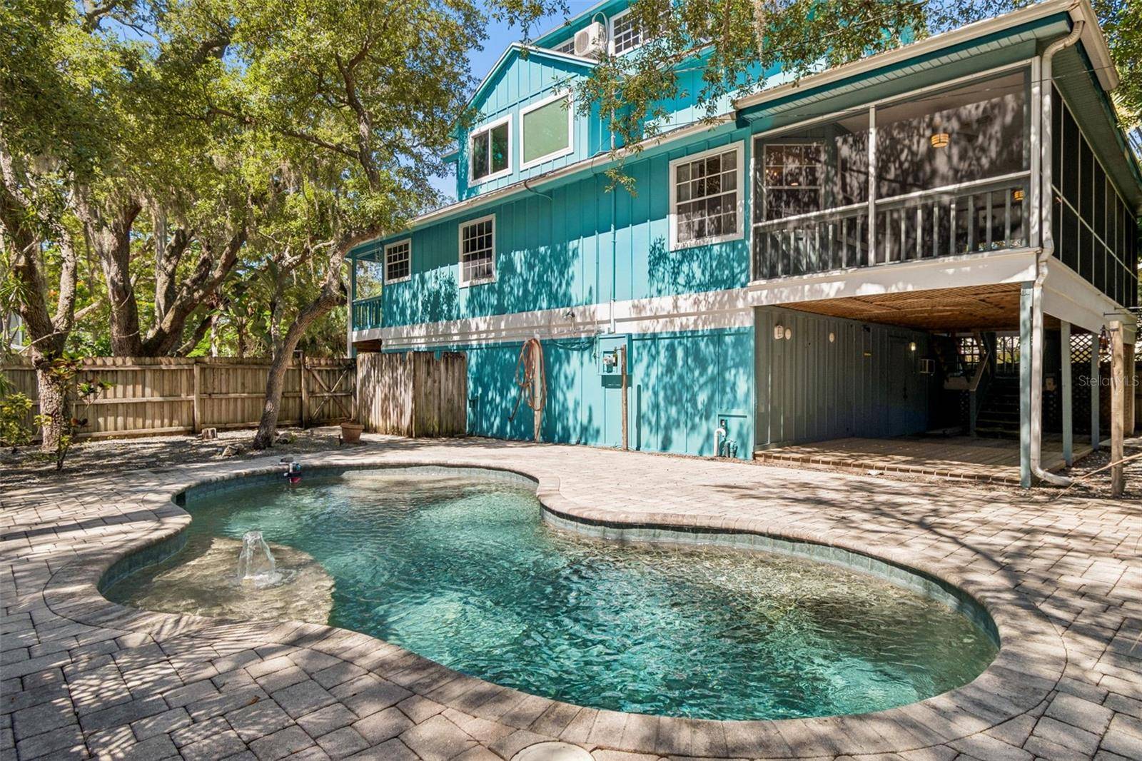 416 TENNESSEE AVE, Crystal Beach, FL 34681