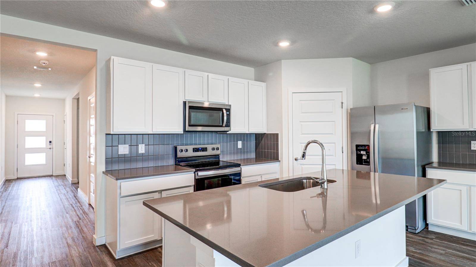 31899 OYSTER TRELLIS LN, Wesley Chapel, FL 33545