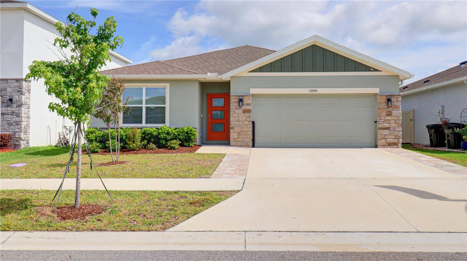 31899 OYSTER TRELLIS LN, Wesley Chapel, FL 33545