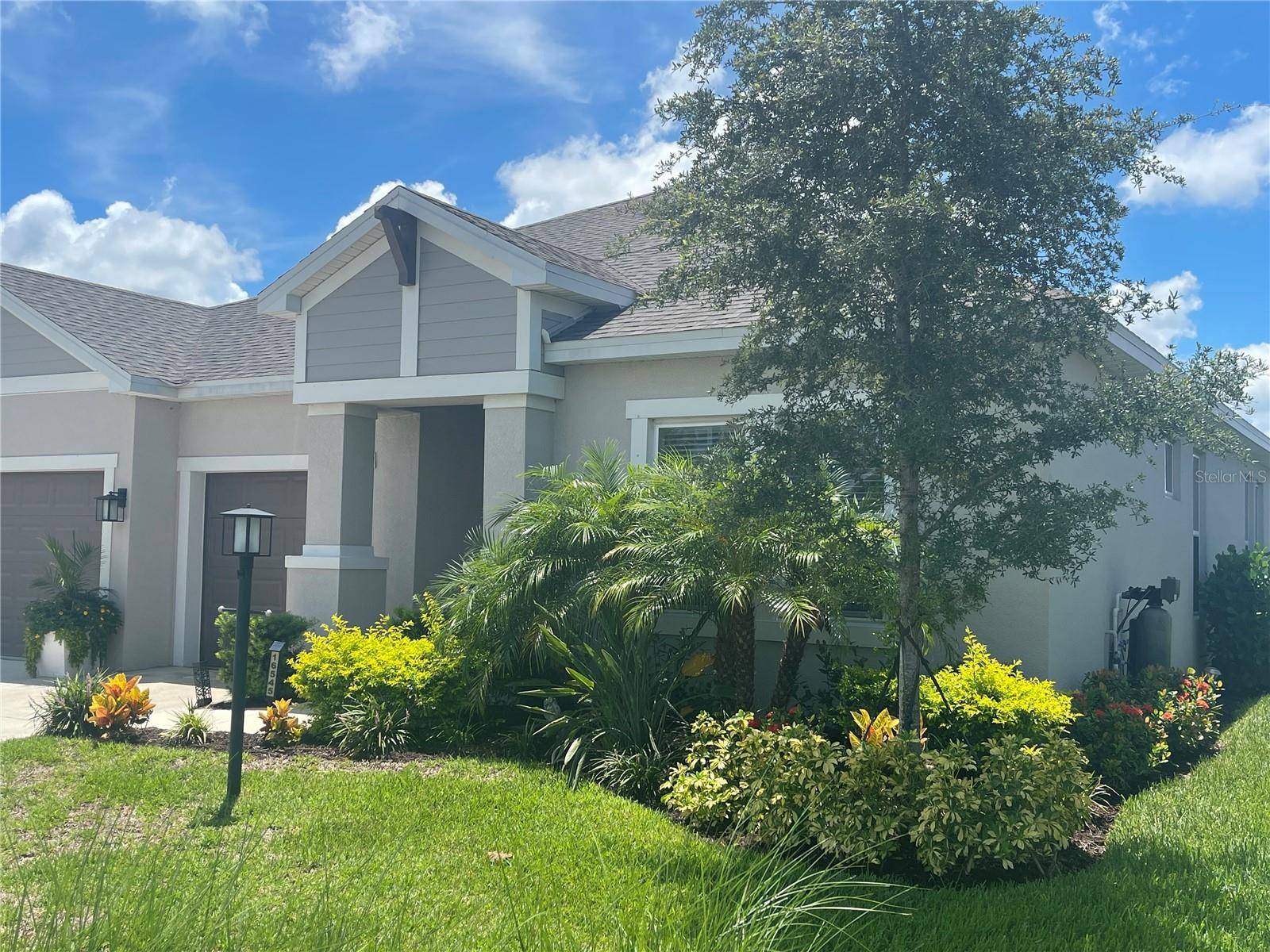 16545 STAR GRASS CIR, Bradenton, FL 34211