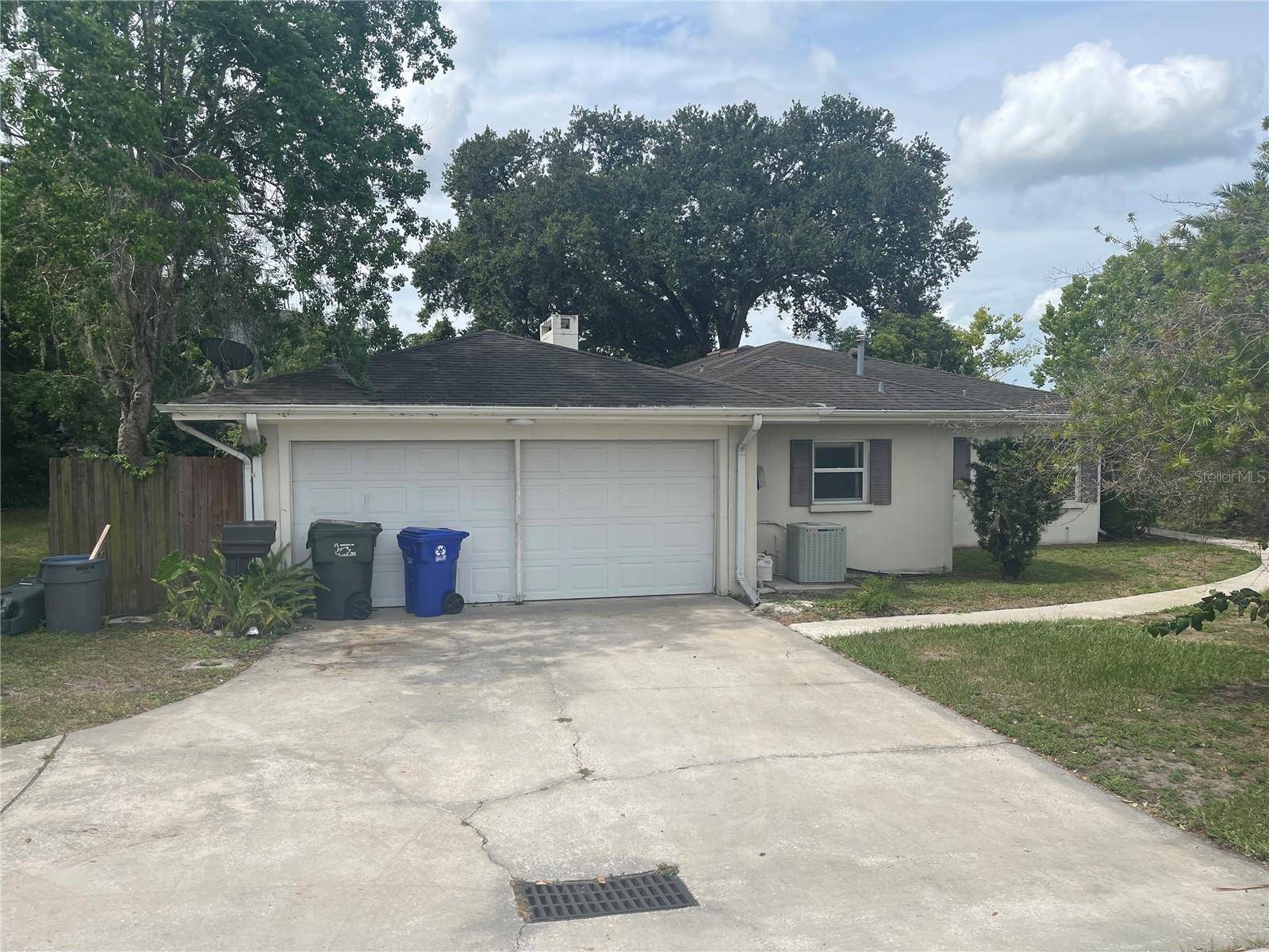 225 LAKE HOLLINGSWORTH DR, Lakeland, FL 33803