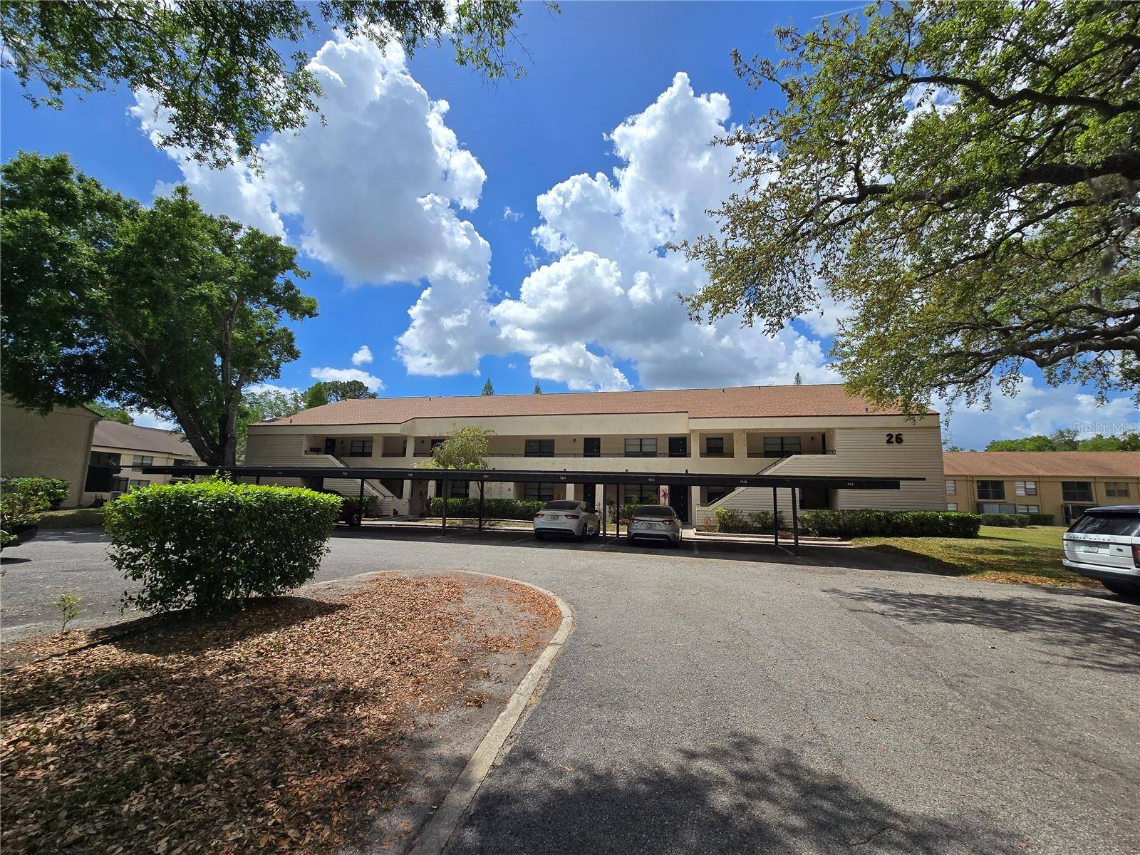 7838 NIAGARA AVE #305, Tampa, FL 33617