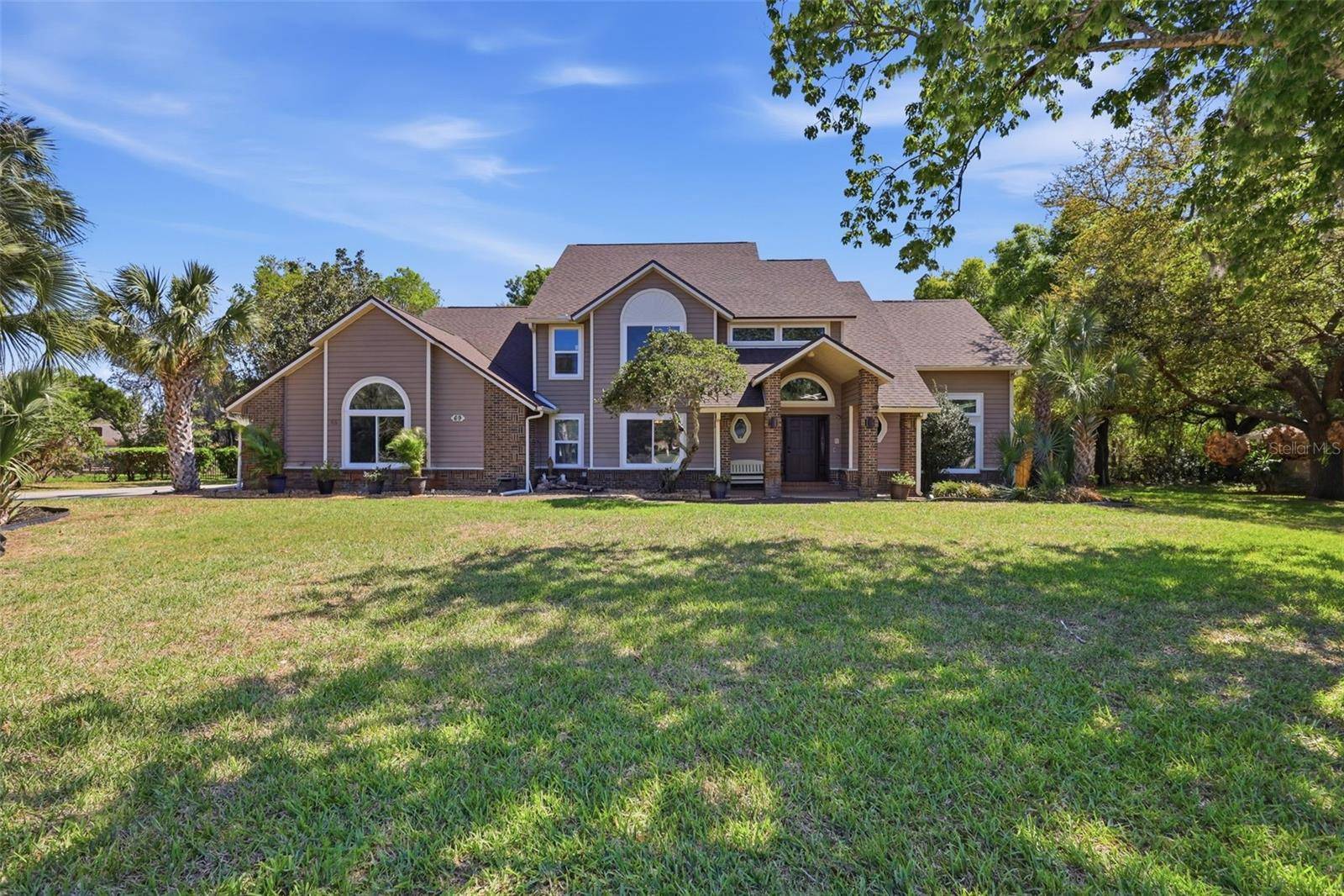 69 SPRING LAKE DR, Debary, FL 32713
