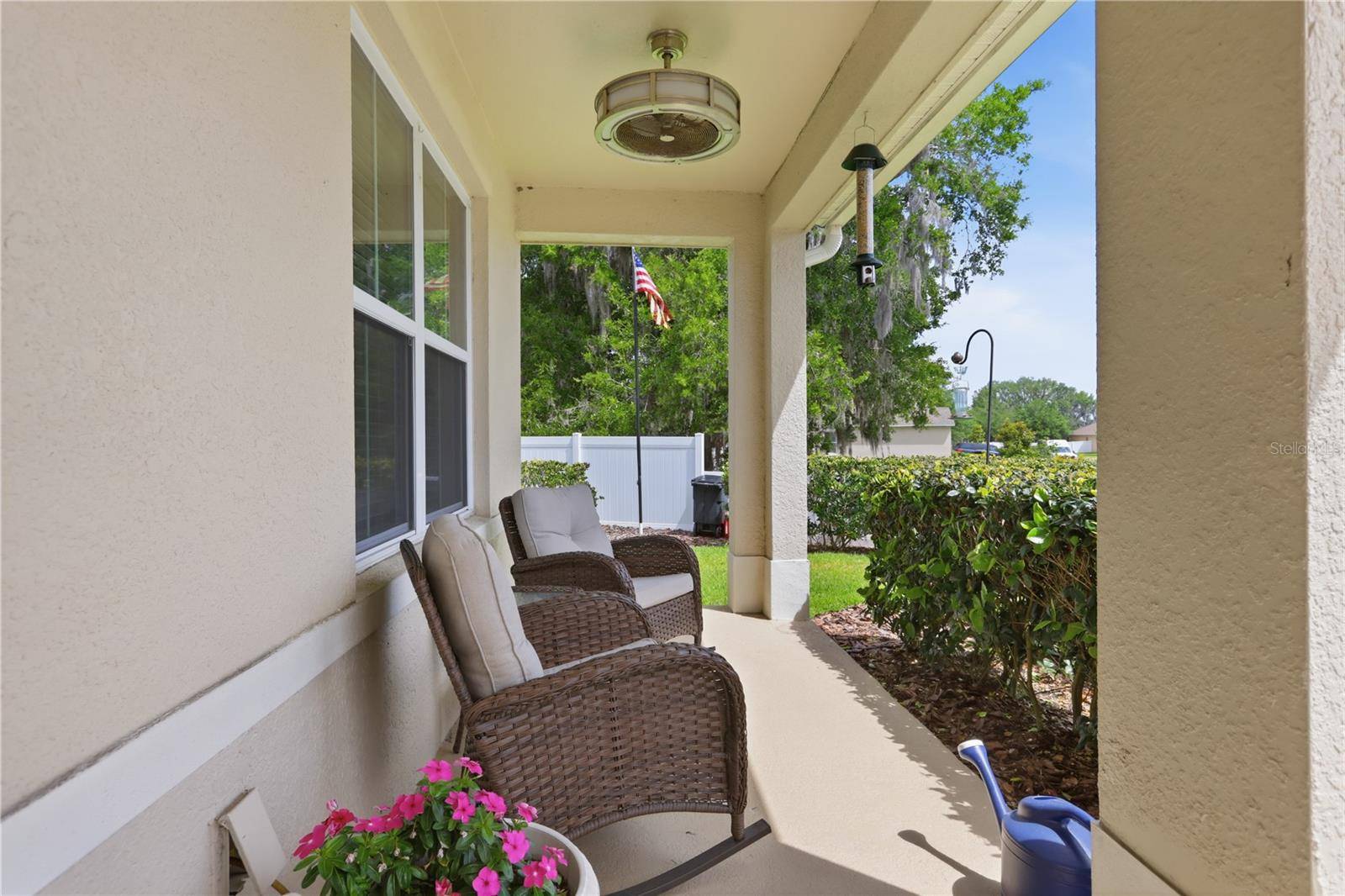 831 OAK HOLLOW LOOP, Deland, FL 32724