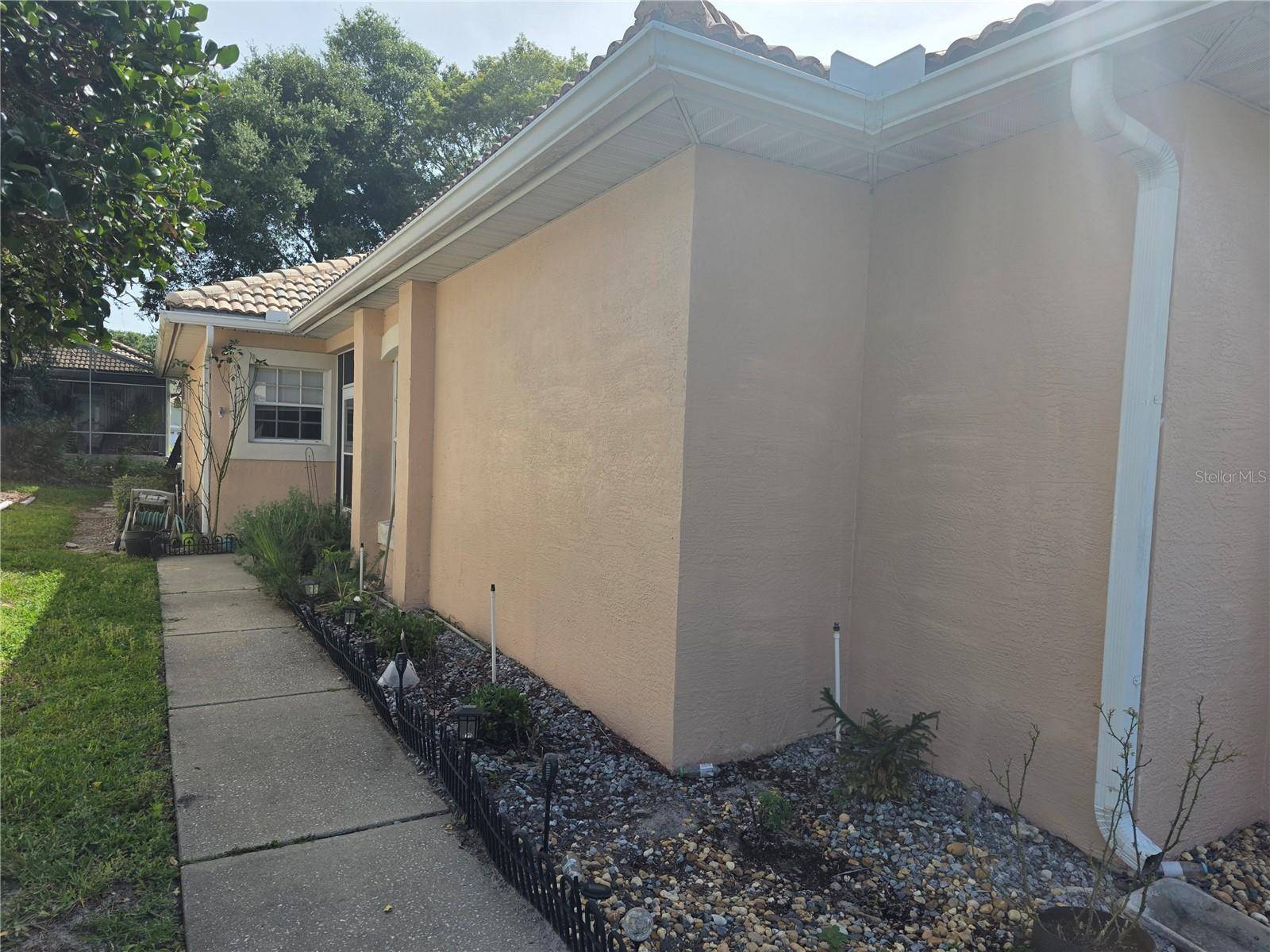 322 FOXHILL CT, Debary, FL 32713