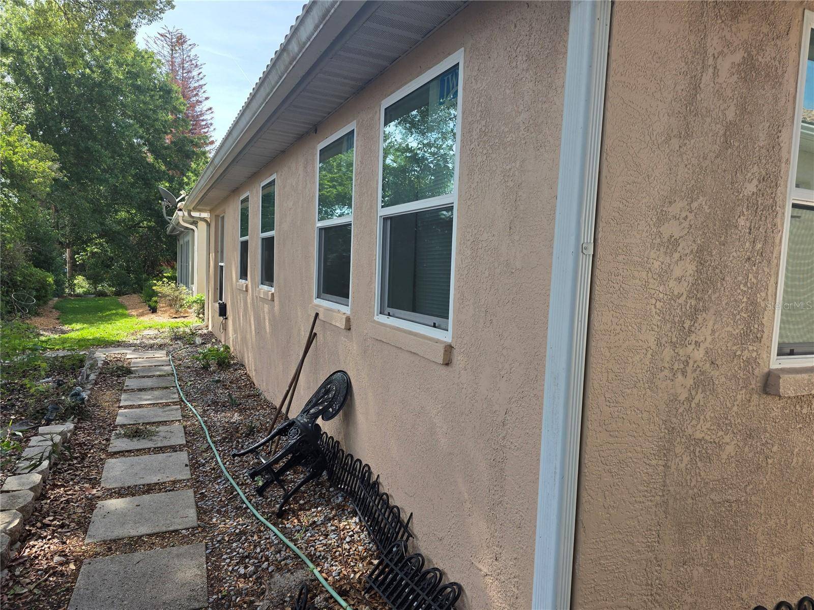 322 FOXHILL CT, Debary, FL 32713
