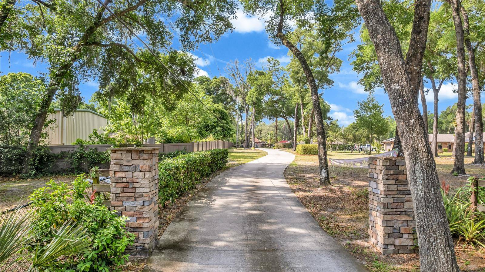 721 MCGREGOR RD, Deland, FL 32720