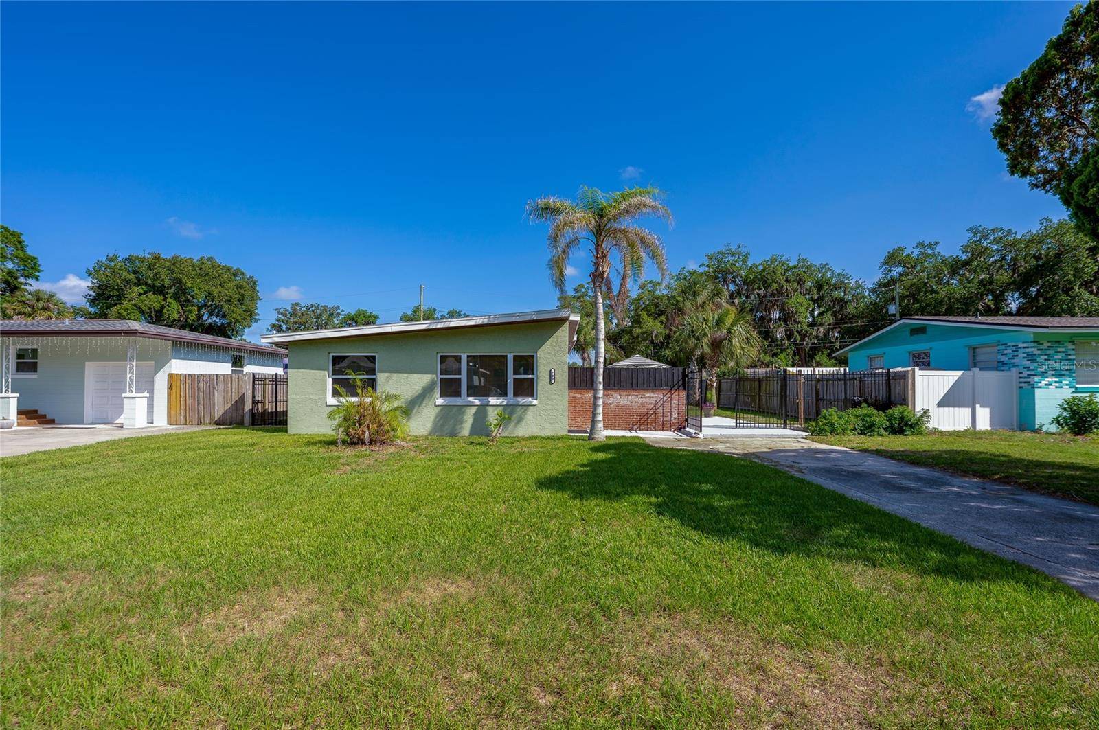 723 STEELE AVE, South Daytona, FL 32119