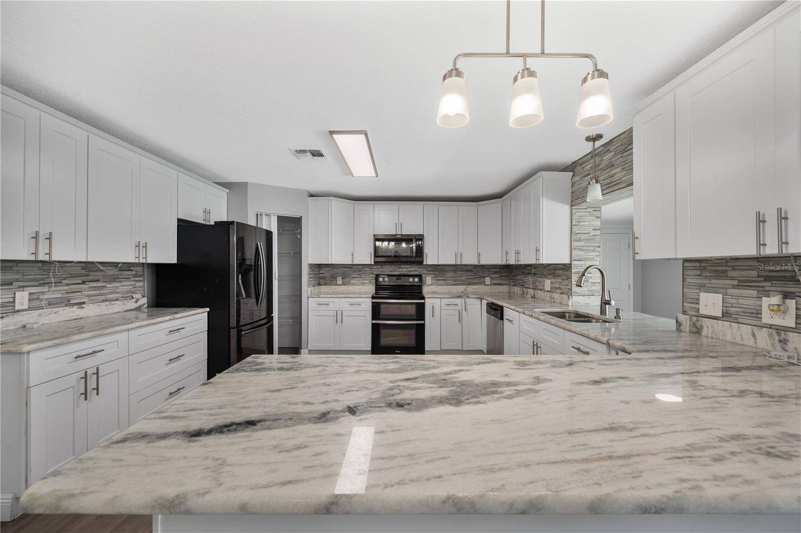 510 WINDERMERE DR, Lakeland, FL 33809