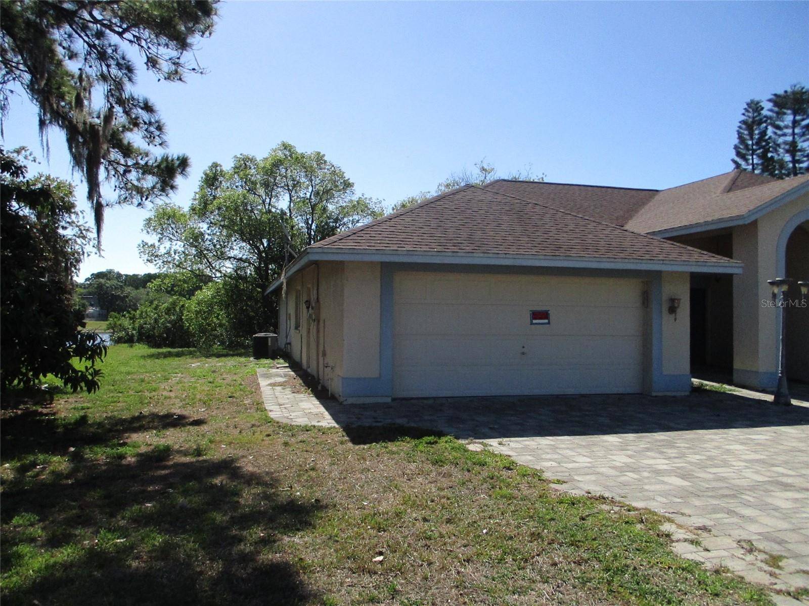 8904 PLANTERS LN, New Port Richey, FL 34654