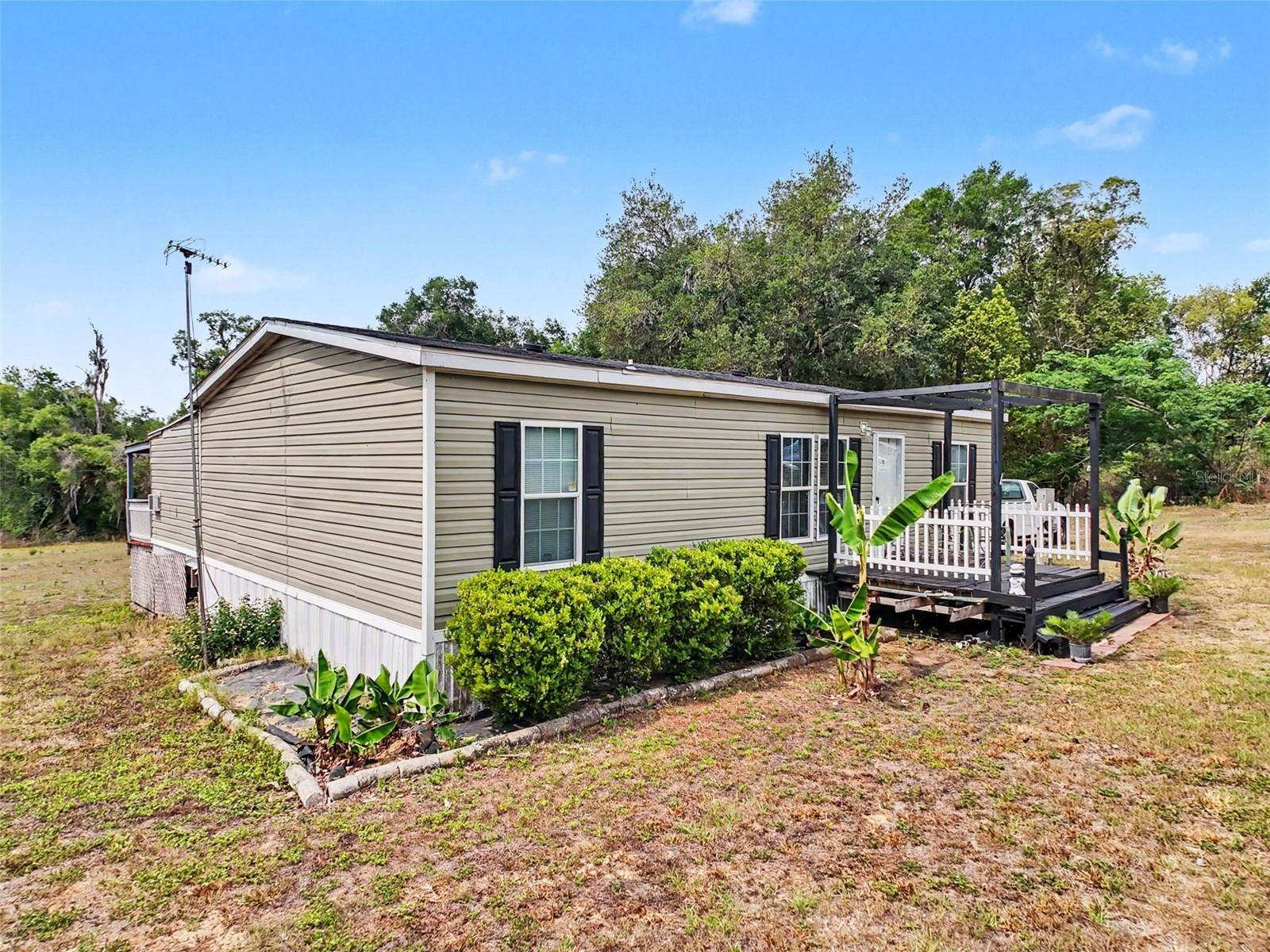 28402 SOARING HAWK LN, Brooksville, FL 34602