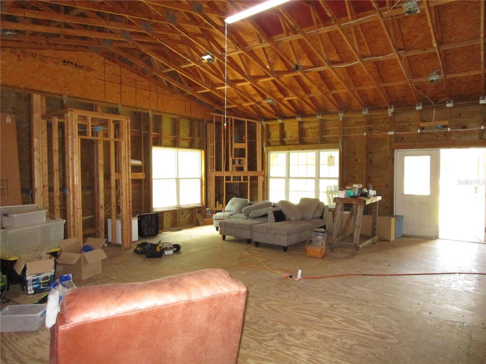 21108 DURDEN RD, Dade City, FL 33523