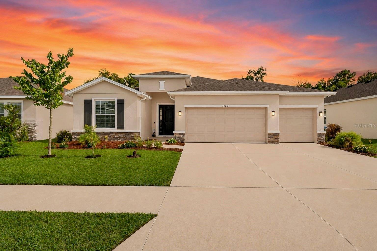 3763 AUTUMN AMBER DR, Spring Hill, FL 34609