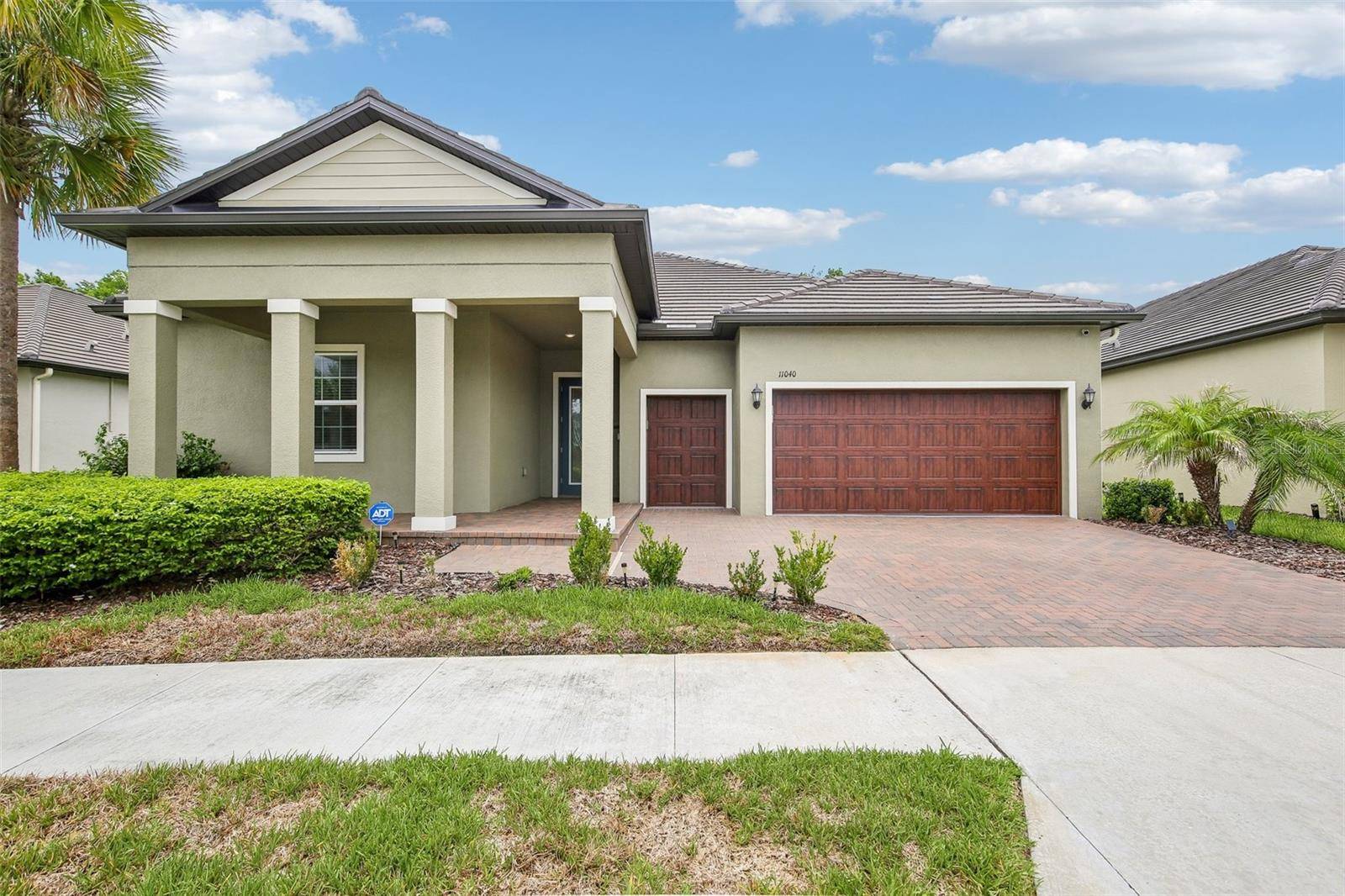 11040 BANYAN BREEZE BLVD, Land O Lakes, FL 34638