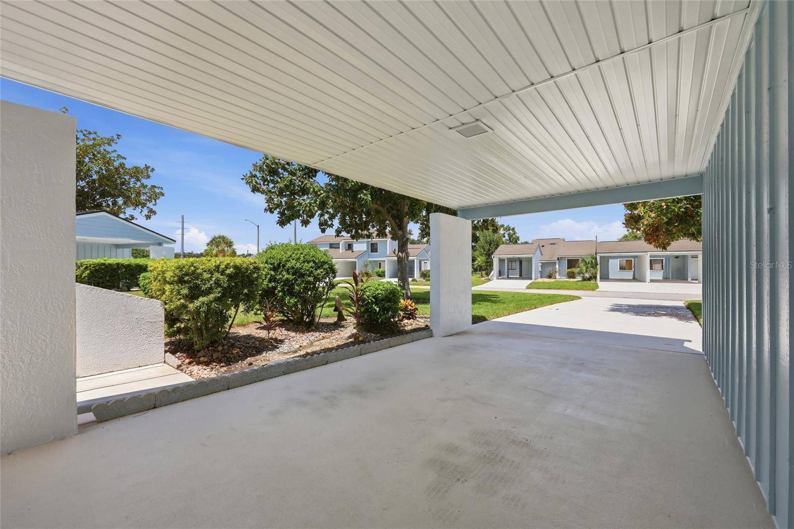 472 PRESTWICK PL, Poinciana, FL 34759