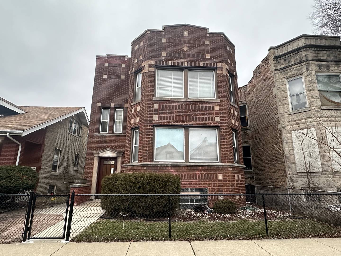 6636 S Marquette DR, Chicago, IL 60637