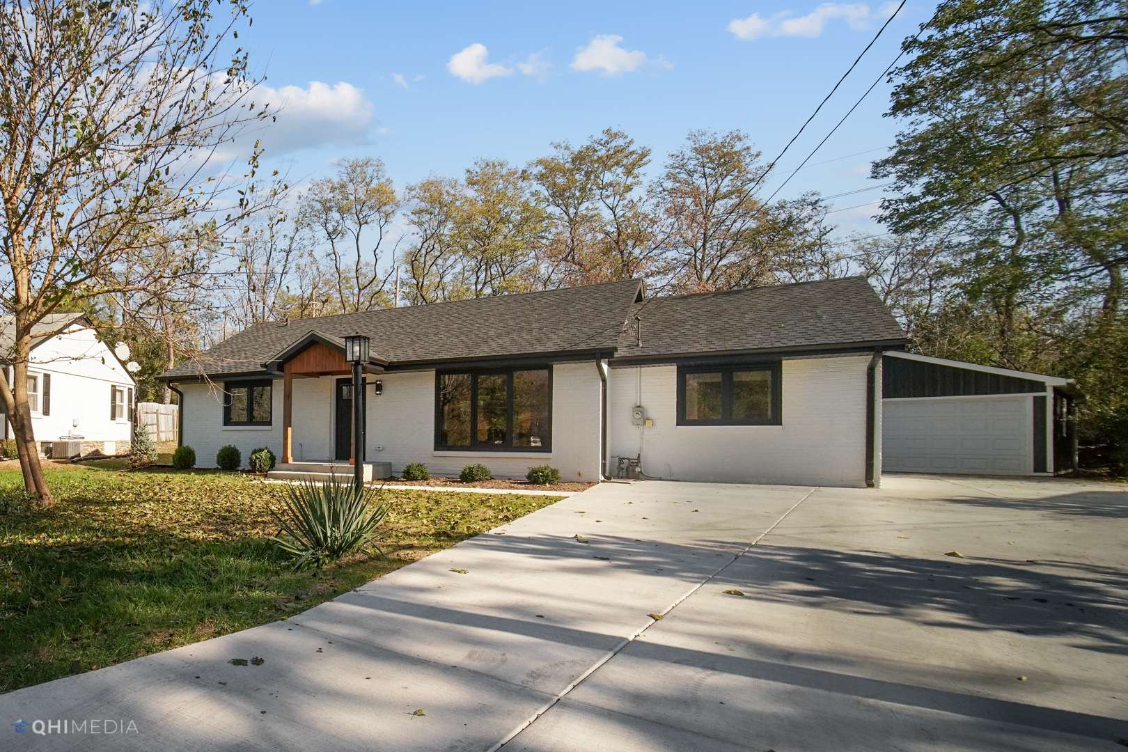 66 Mionske DR, Lake Zurich, IL 60047