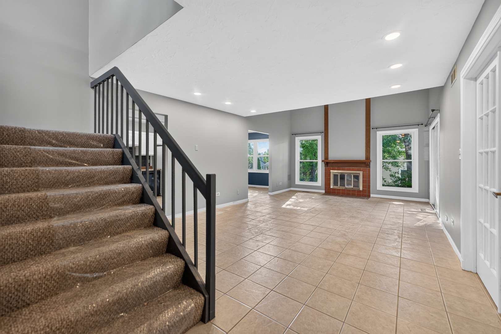 244 Coventry CT #244, Bloomingdale, IL 60108