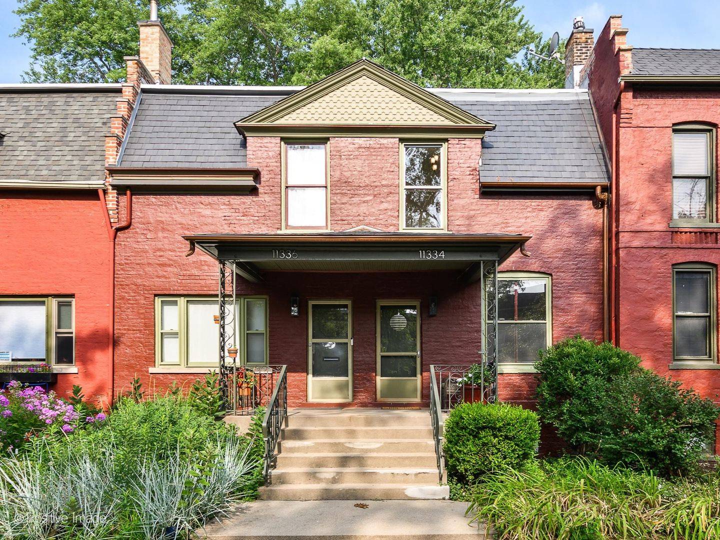 11334 S Saint Lawrence AVE, Chicago, IL 60628