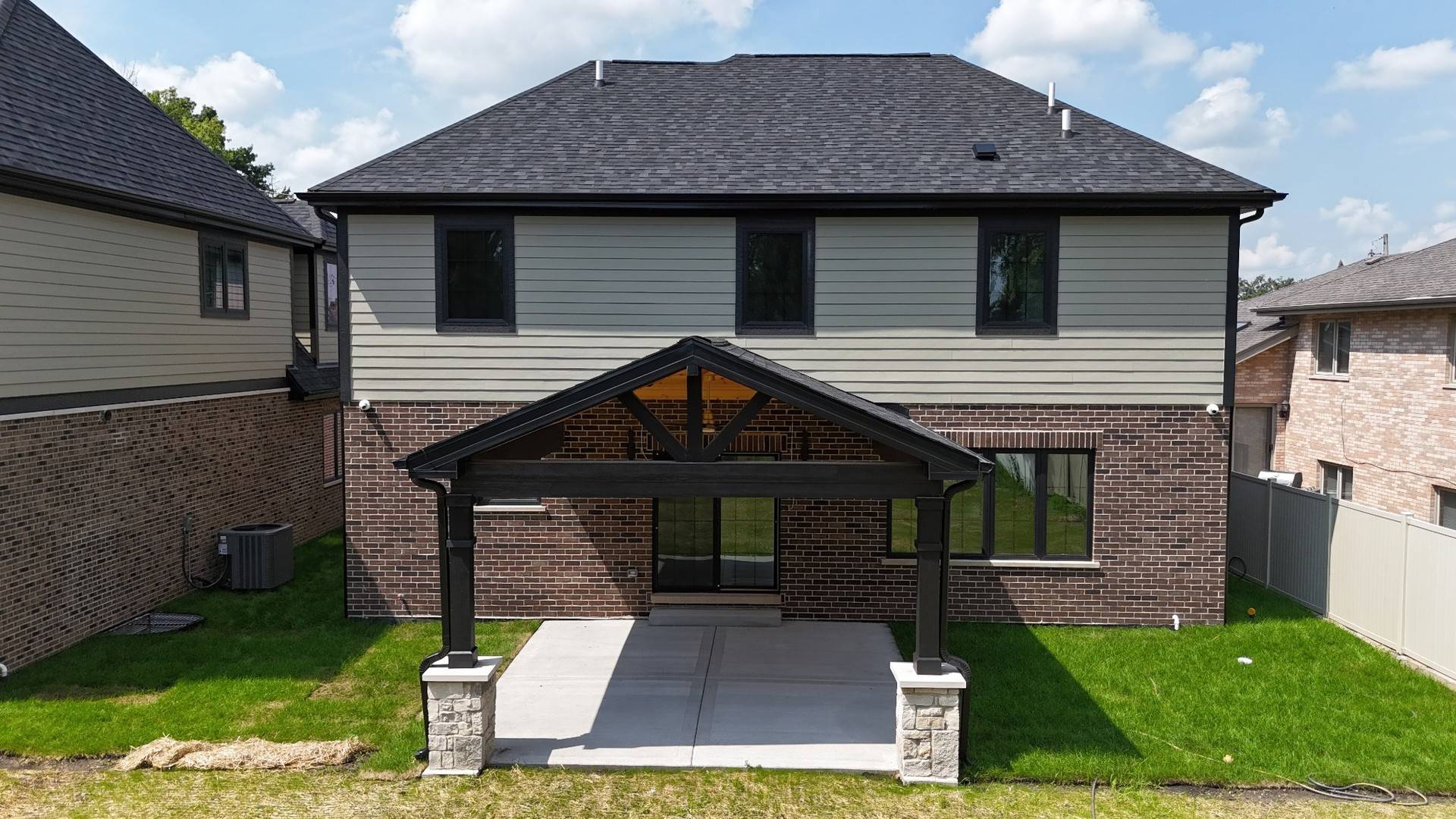9235 Crescent CT, Oak Lawn, IL 60453
