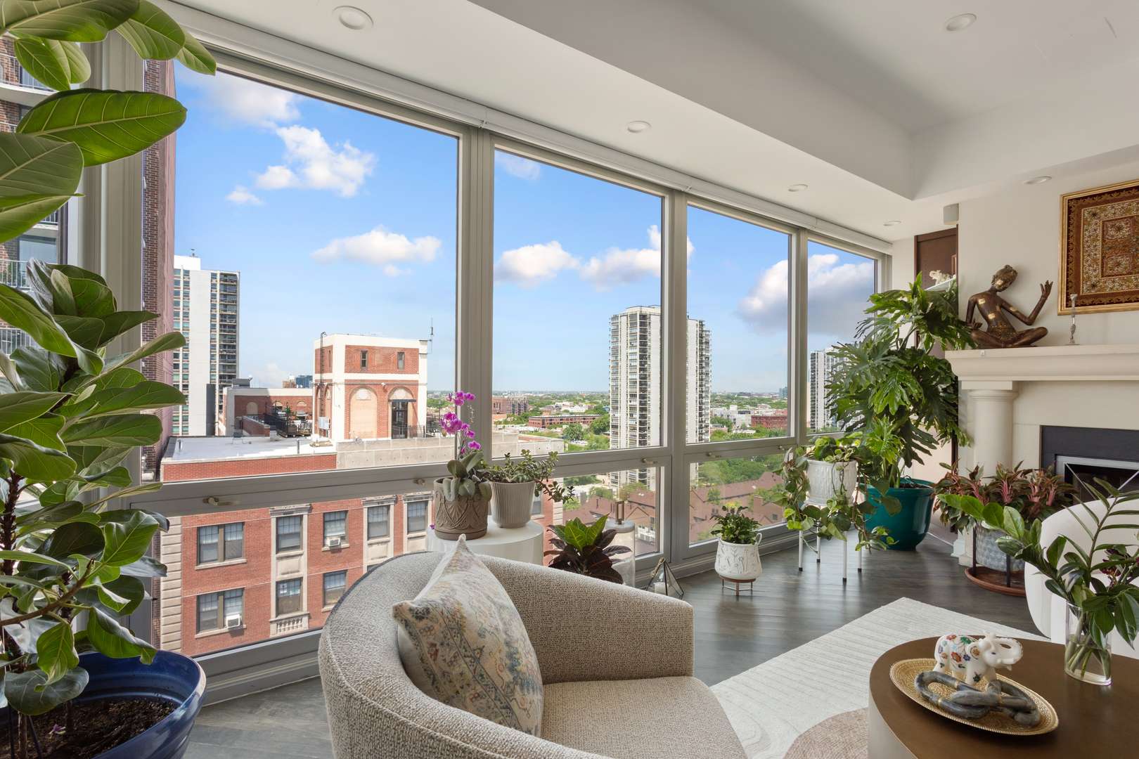 21 W Goethe ST #18GH, Chicago, IL 60610